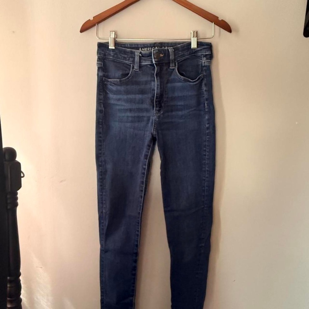 American Eagle Outfitters dark wash skinny jeans size 6 long
